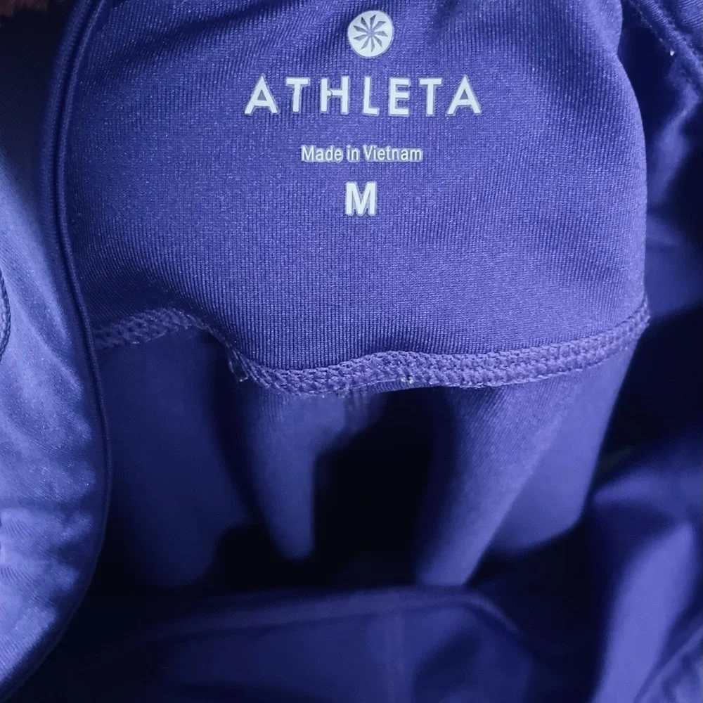 Athleta medium purple violet active Athleisure pants